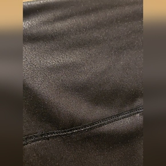 Arizona Jean Co Black Leggings Snakeskin Print Size Large - Picture 4 of 4